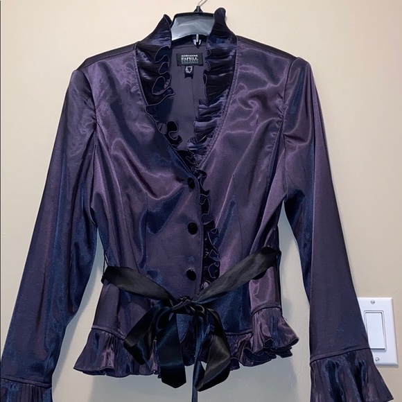 Meet your Posher, Nikita - Picture 1 of 1